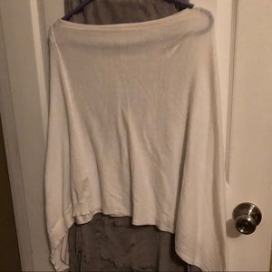 White poncho . Light weight. Organic/fair trade